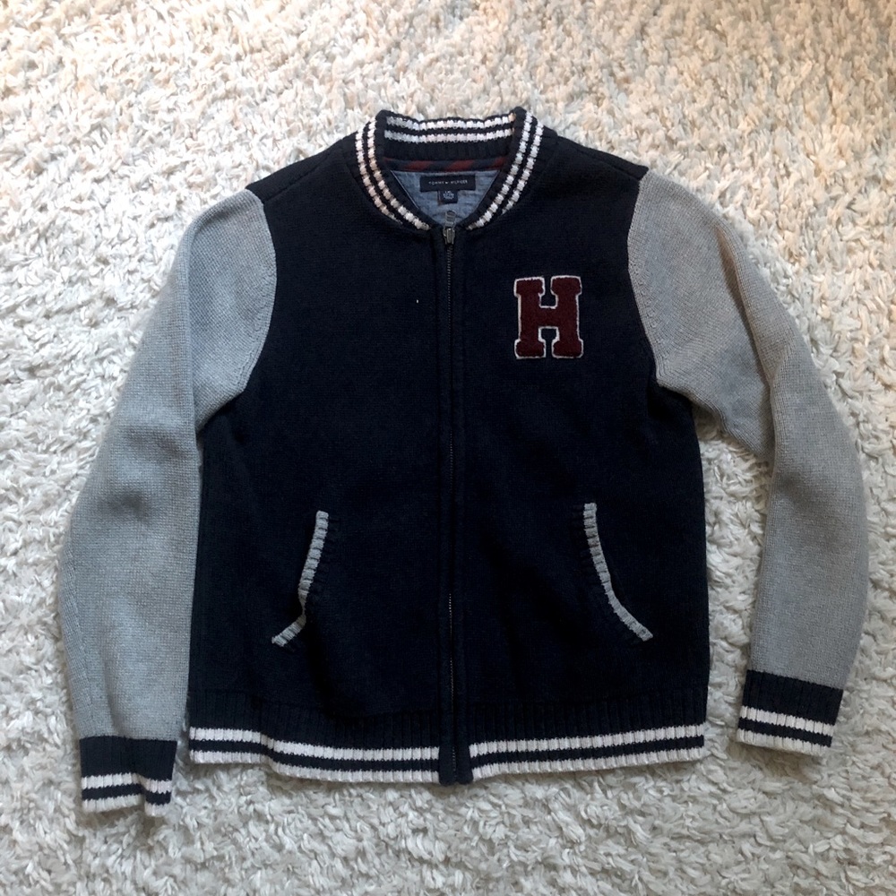 Full zipper sweater with baseball collar